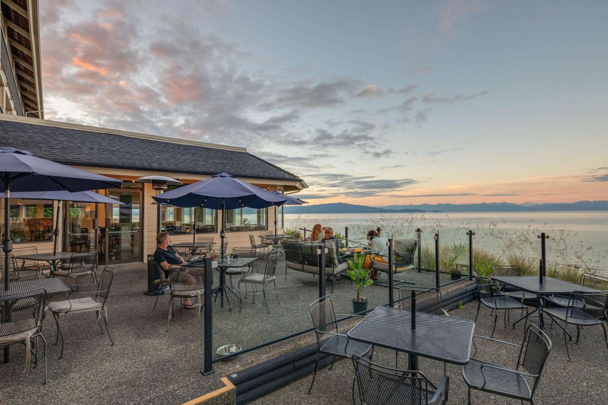 Bayside Oceanfront Resort 팍스빌 외부 사진