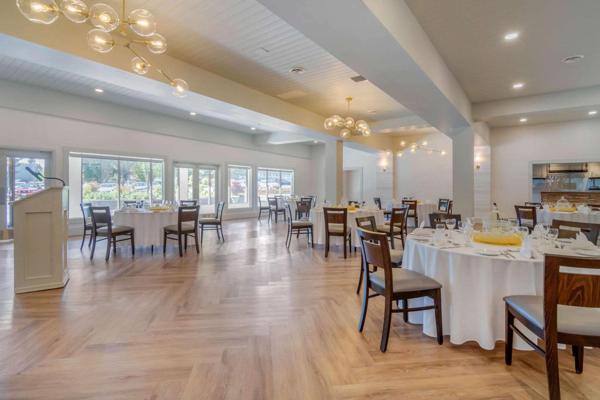 Bayside Oceanfront Resort 팍스빌 외부 사진